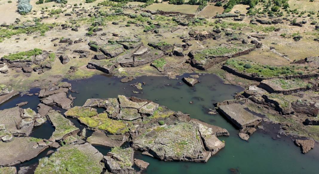 Binlerce yıldır sırrı çözülemiyor! O ilimizin adaları yüzüyor: Dünyanın her yerinden turist yağacak 2